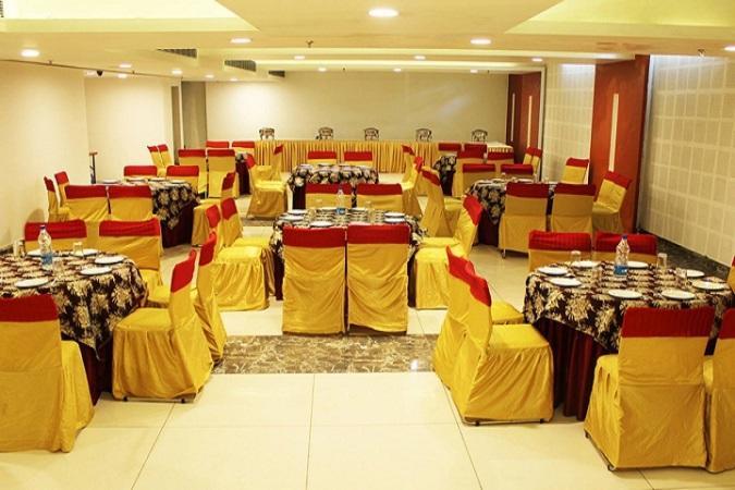 Hotel Opulence Pathānkot エクステリア 写真